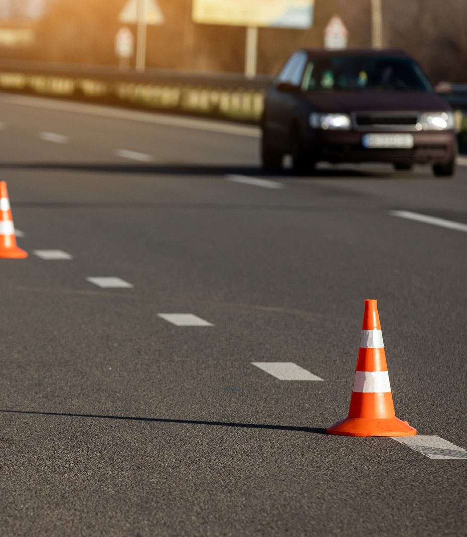 Car-driving-in-construction-zone