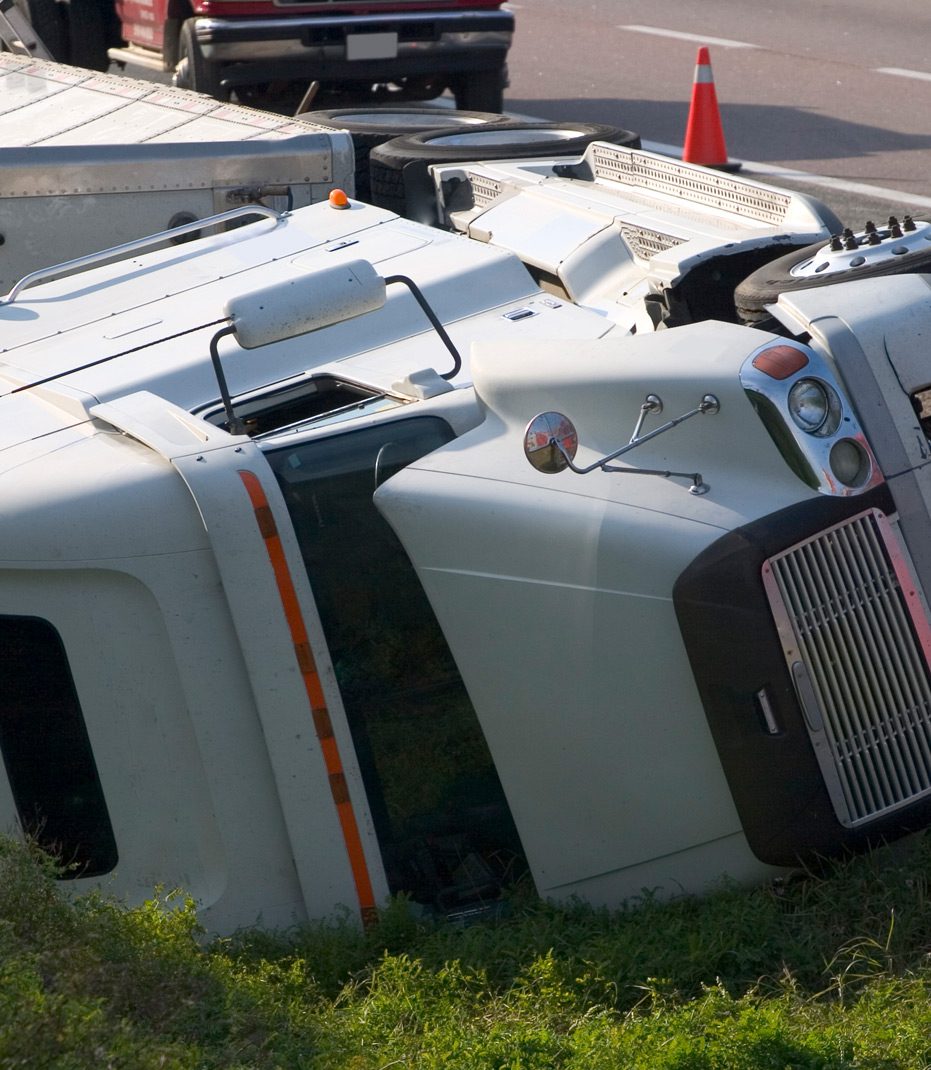 Rollover-accident-involving-a-truck-in-California